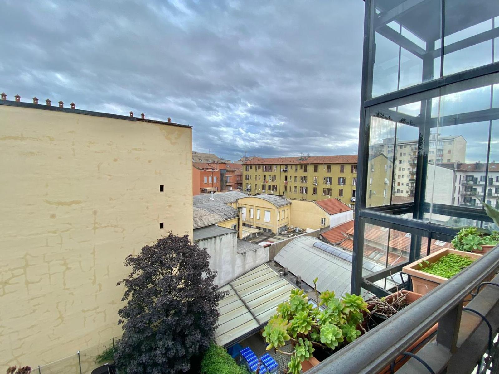 Grazioso Nel Cuore Del Tran Tran Di Milano, Perfetto Per Amici E Famiglie, Vicino A Metropolitana Appartement Milan